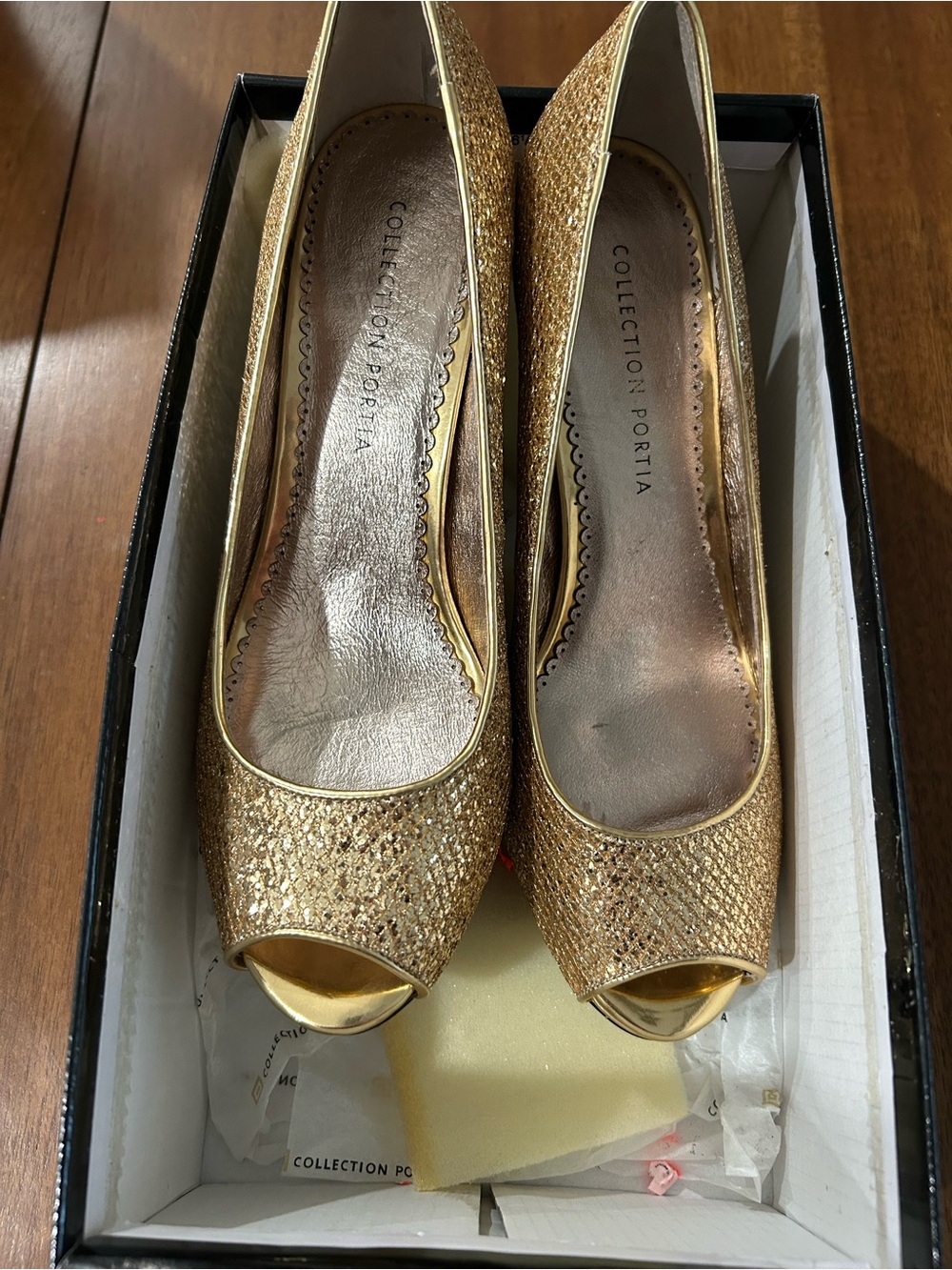 Steve Madden Gold Glitter Peep Toe Heels with Metallic Accents